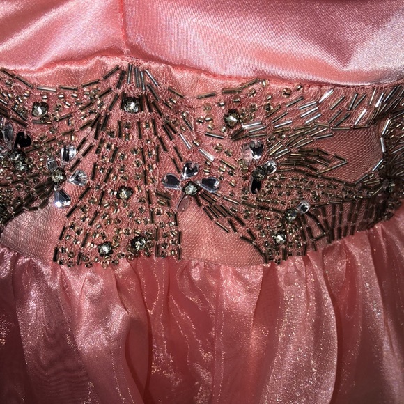 Bee Darlin Dress - Picture 5 of 6